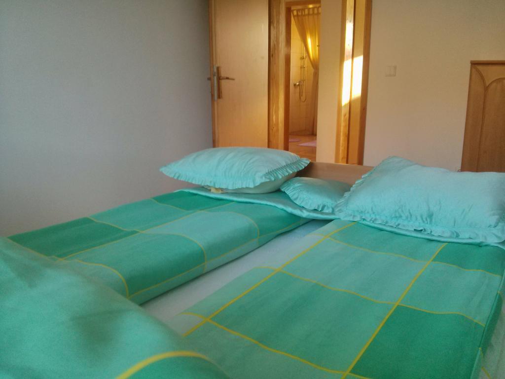 Apartment Near The Airport SJJ Exterior foto